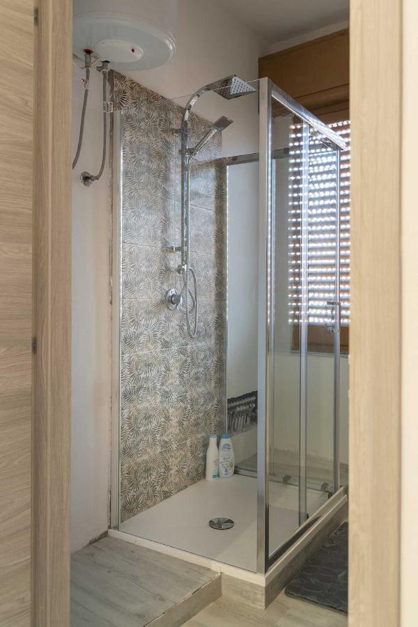 Monfalcone City Room Rental Apartment Cagliari Exteriör bild